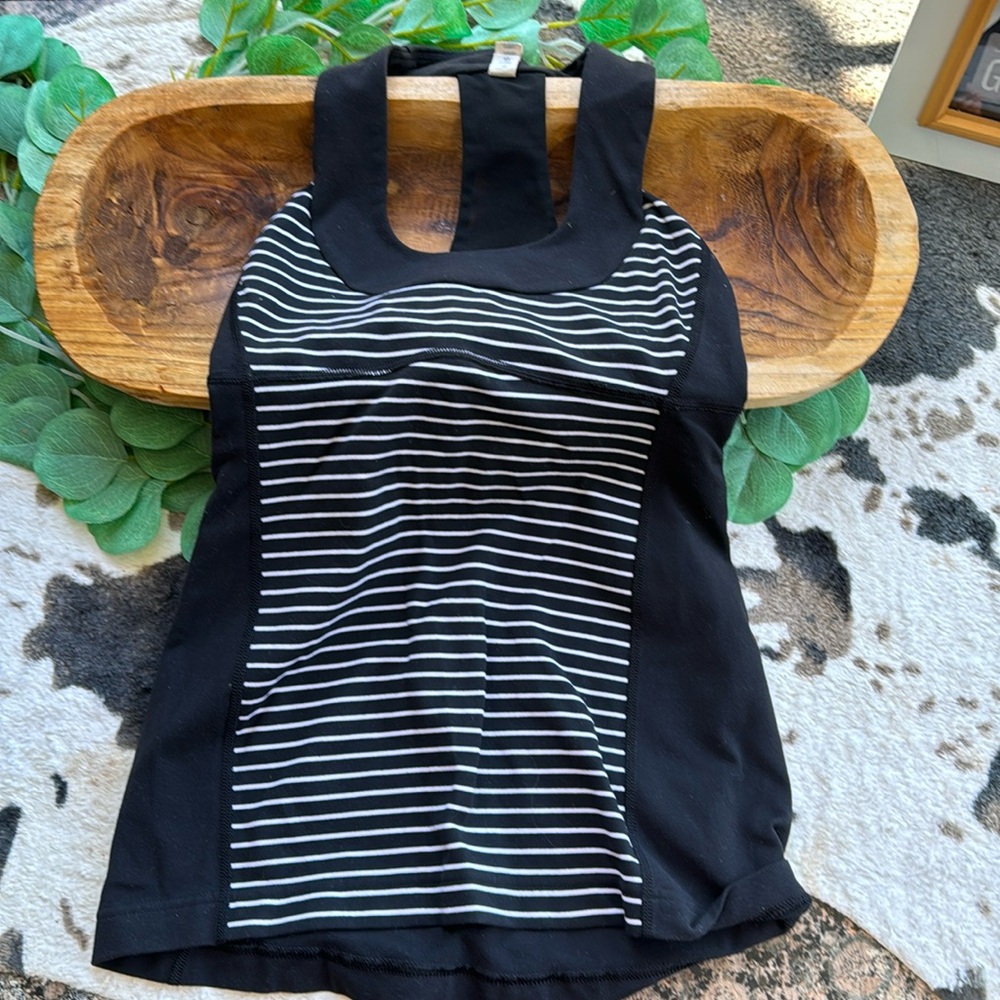 Lululemon black tank with stripes